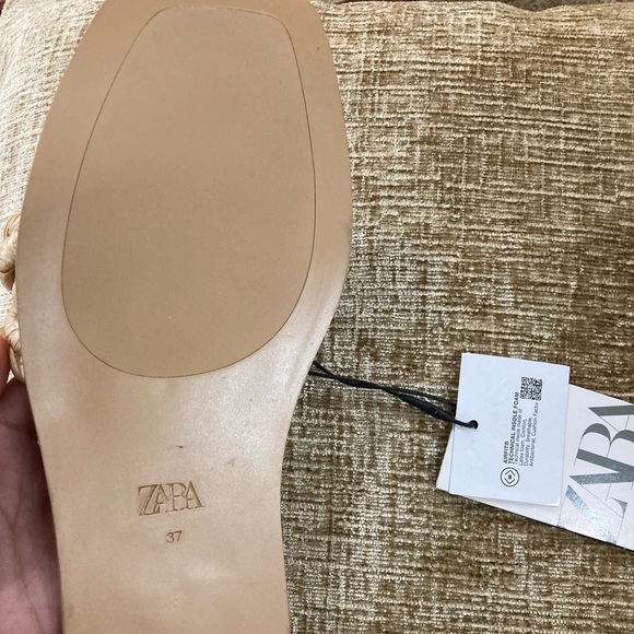 ZARA Woven Sandals - Picture 4 of 5